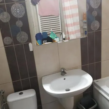 Bucurestii Noi 1 Bed Ap *